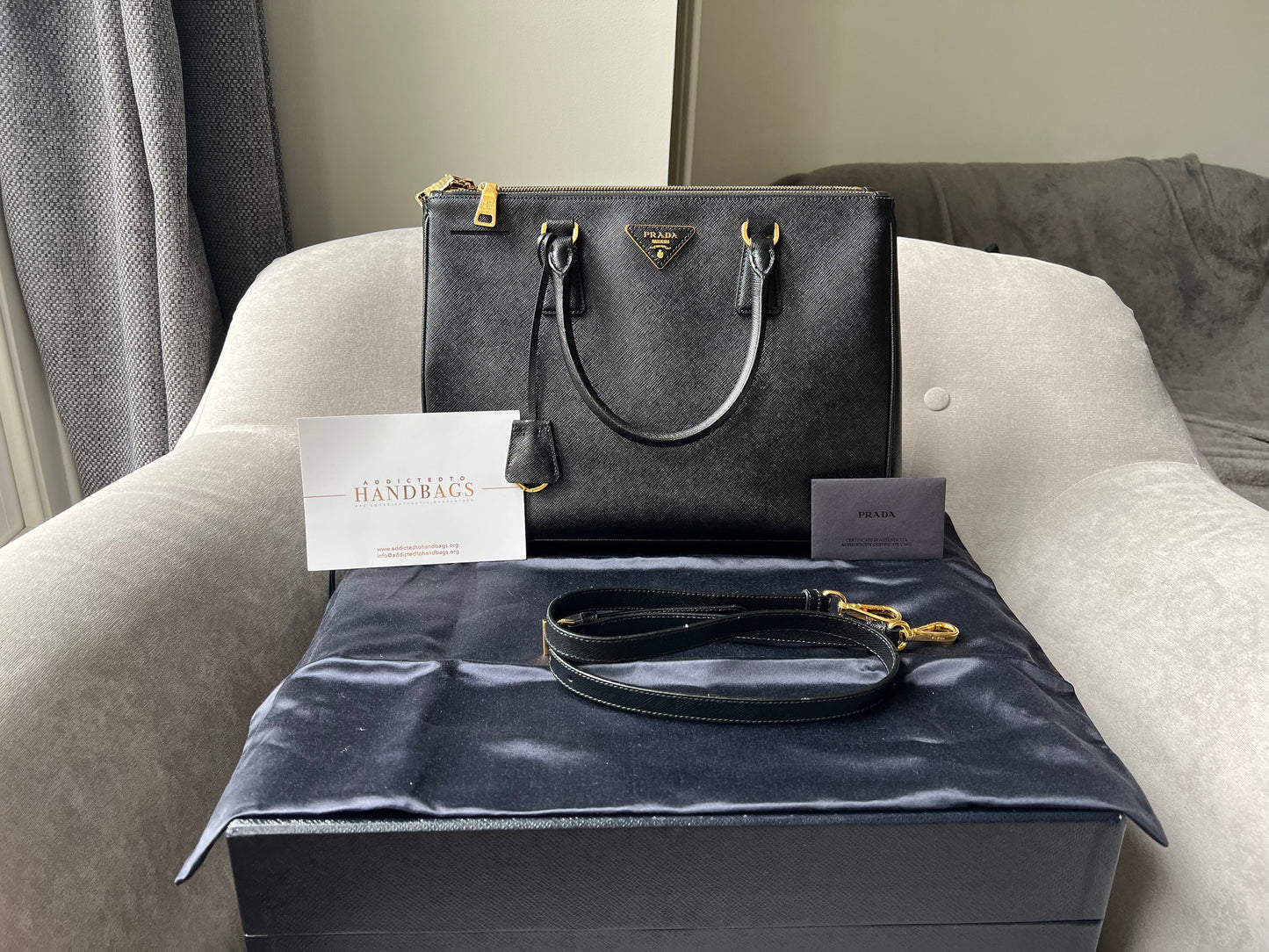 Prada Prada Black Medium Galleria Saffiano Tote Rrp 3 Tote Bag