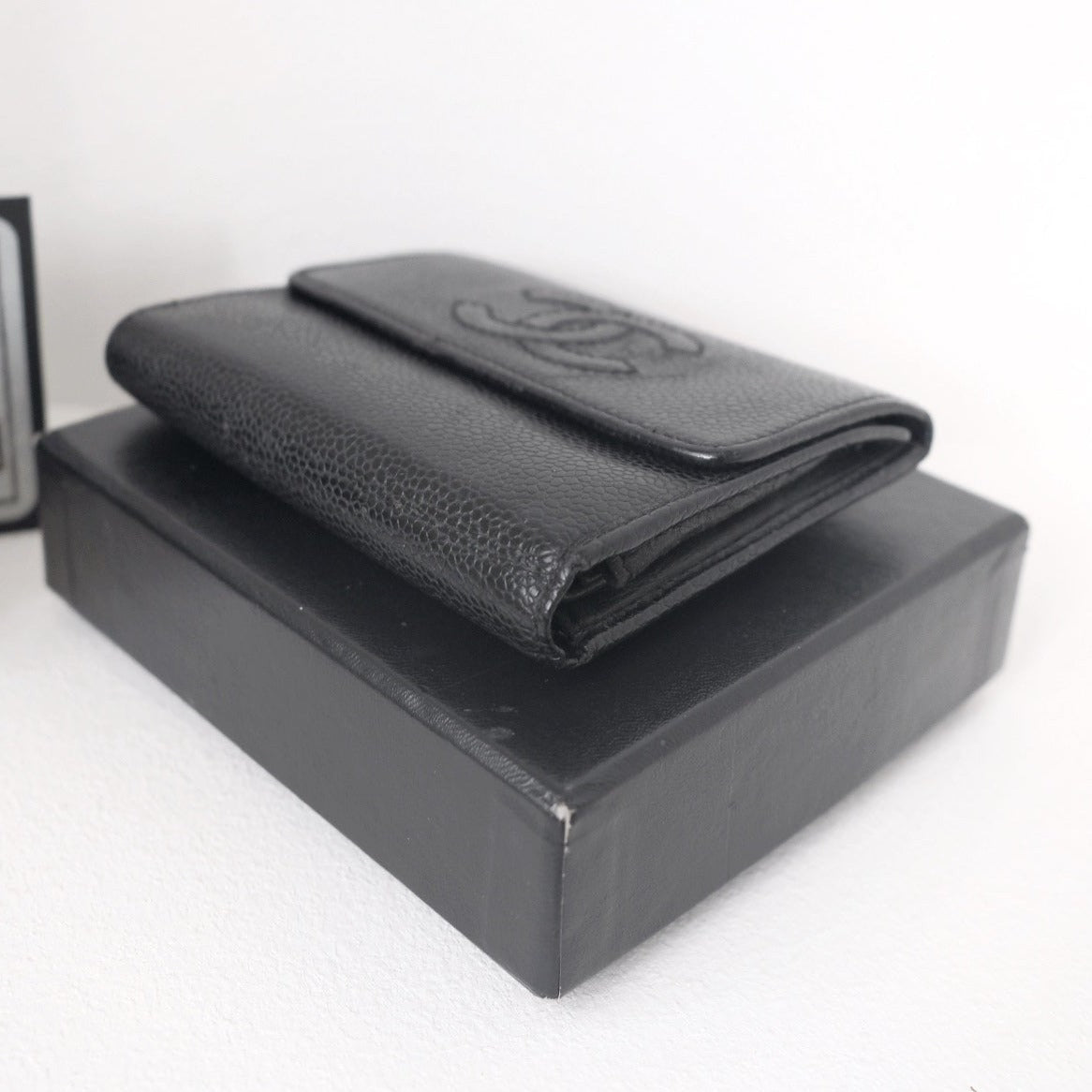 Chanel   caviar leather short wallet