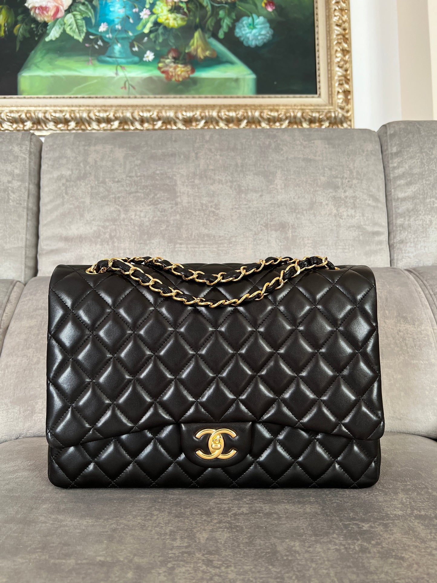 Chanel Classic Maxi Jumbo Flap Handbag