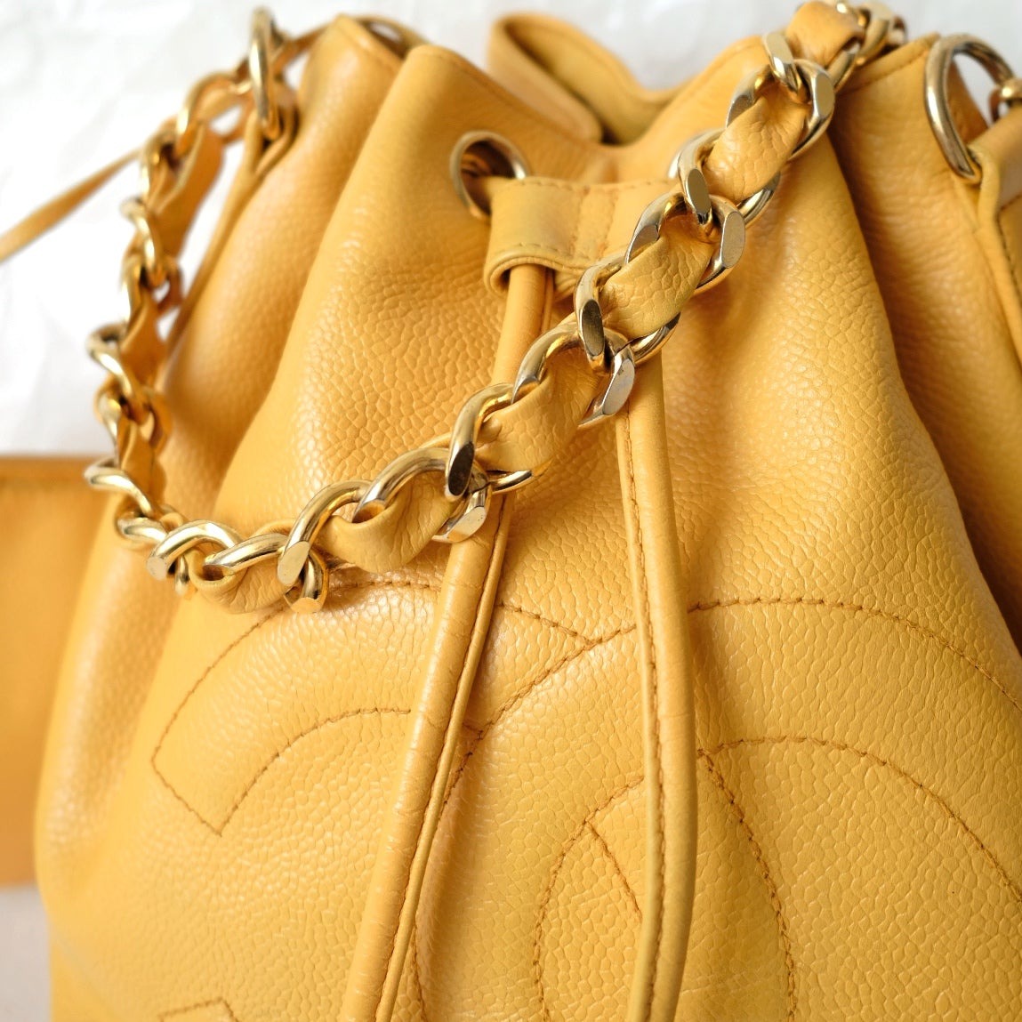 Chanel   CC drawstring cowhide bucket bag