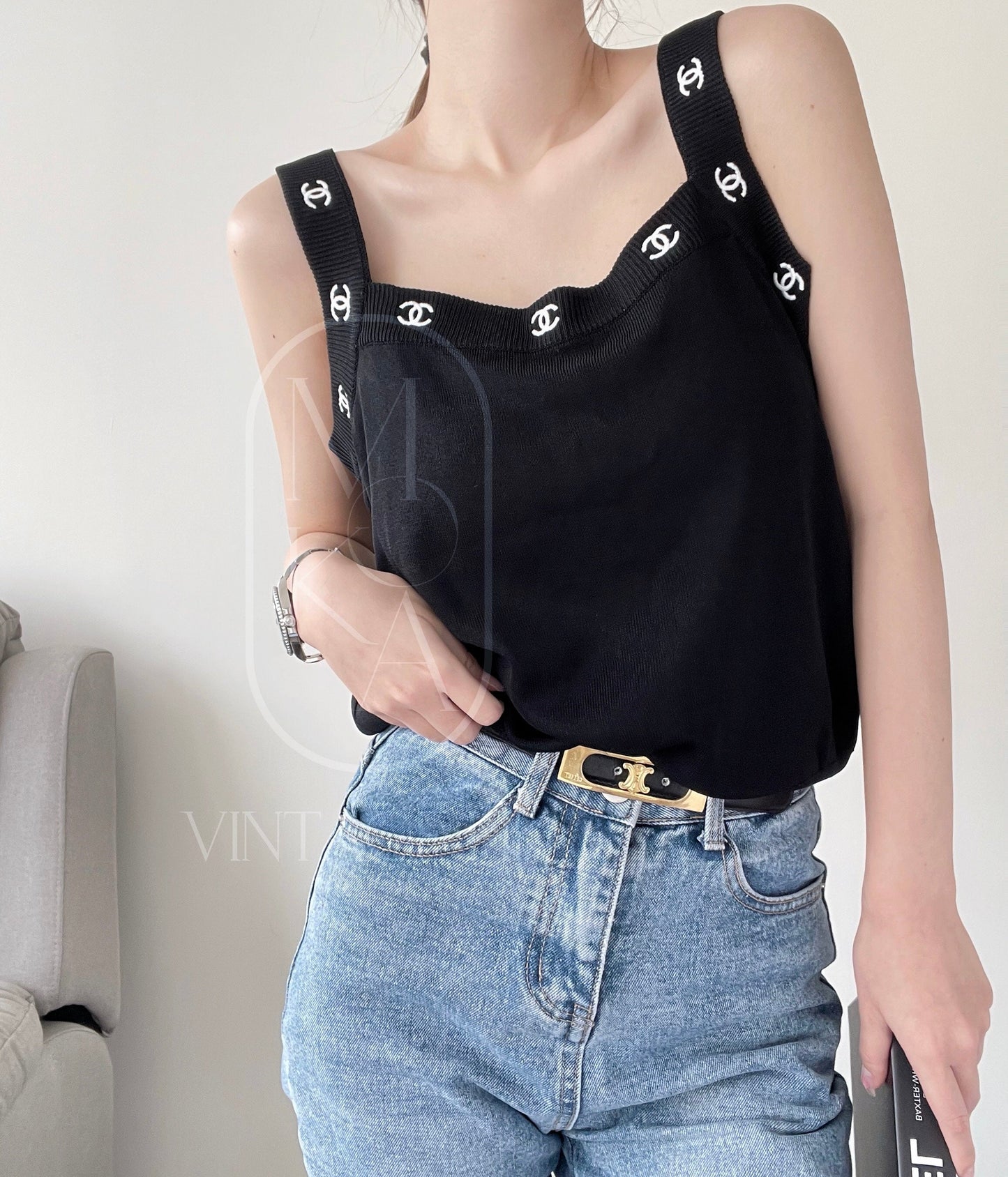 Chanel   clothing