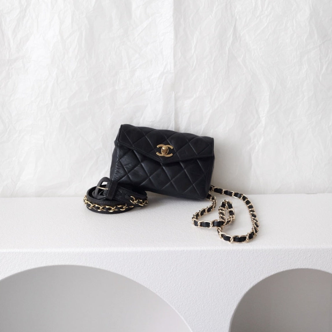Chanel   quilted sheepskin CC belt bag+chain