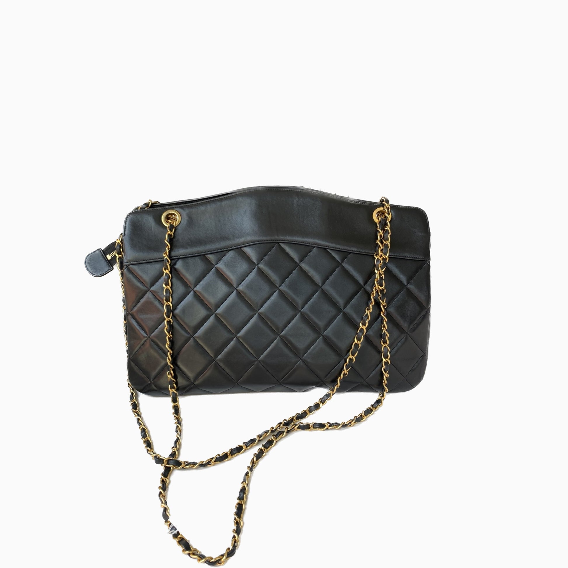 Chanel Matelasse 's Black Leather Shoulder Bag