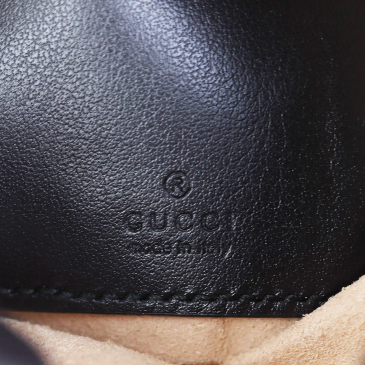 Gucci GG Marmont Mini Bucket Bag