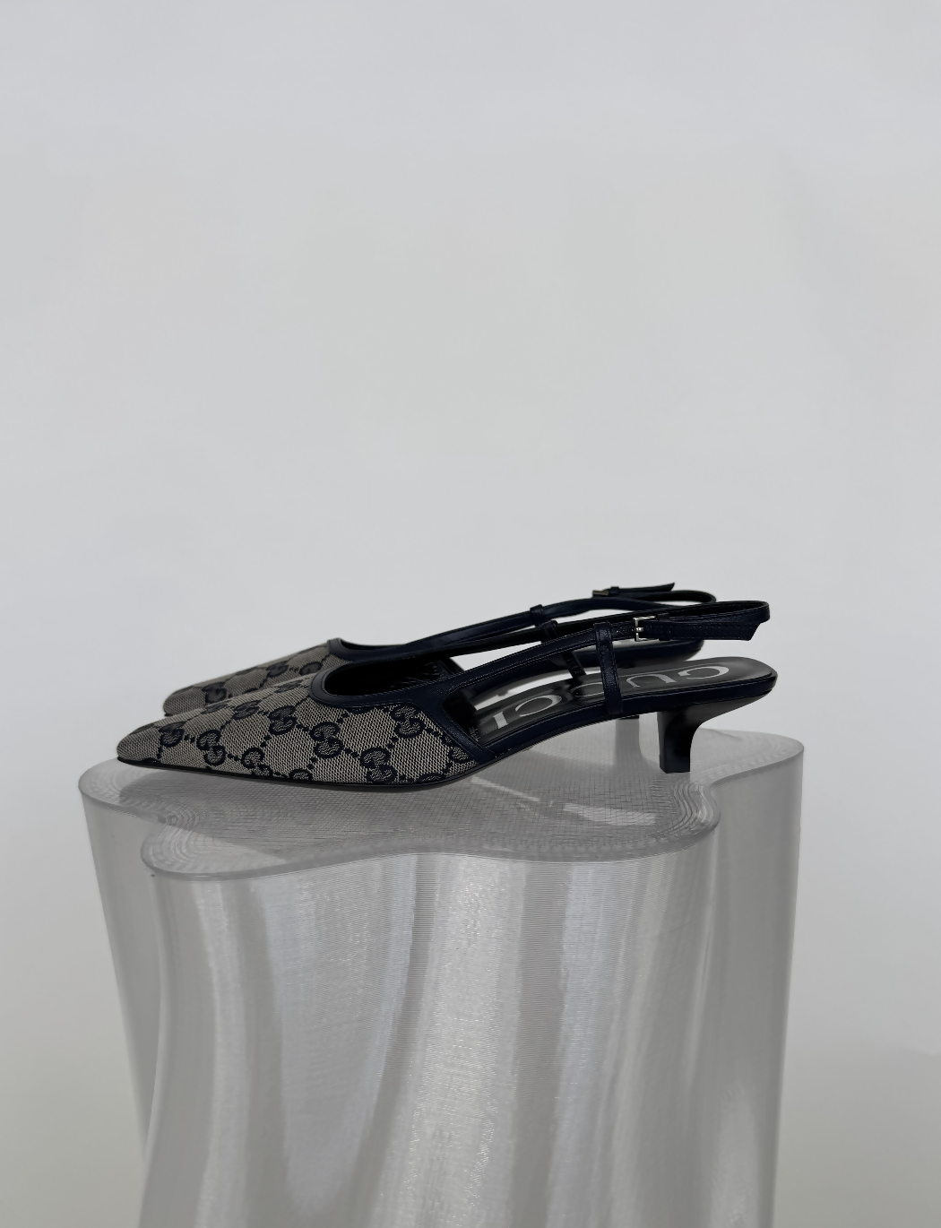 Gucci GG Slingback Pumps 35mm GG Navy Blue - FULL SET