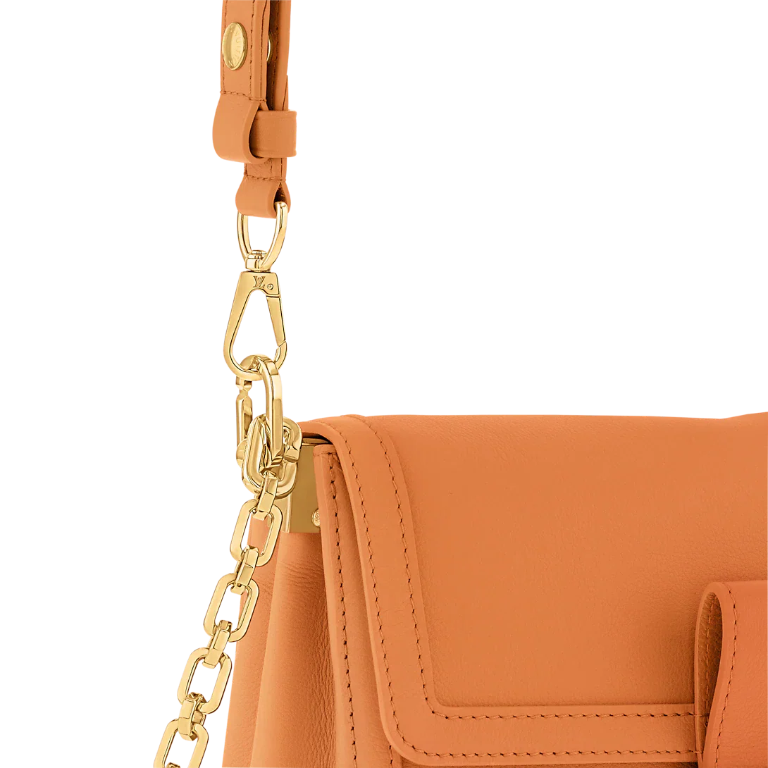 Louis Vuitton Dauphine Soft MM apricot Fashion Accessory