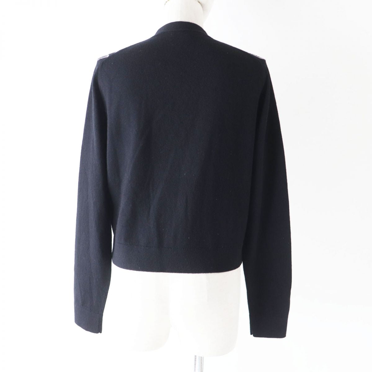 Chanel knit Part 100 cashmere x Tricolor Black White Handbag