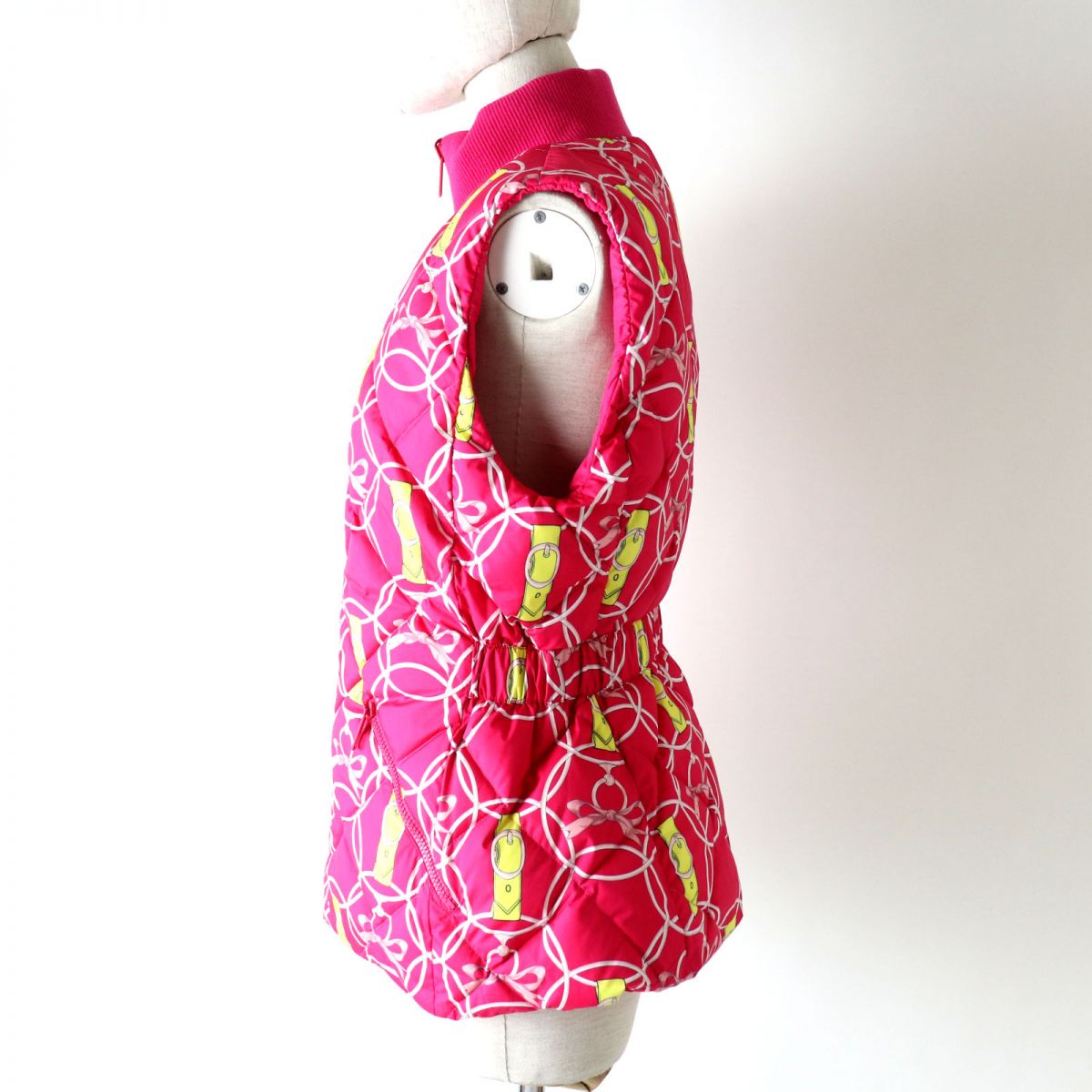 Vest Main: Polyester, Part: Virgin Wool, Part: Nylon Pink Travel Bag