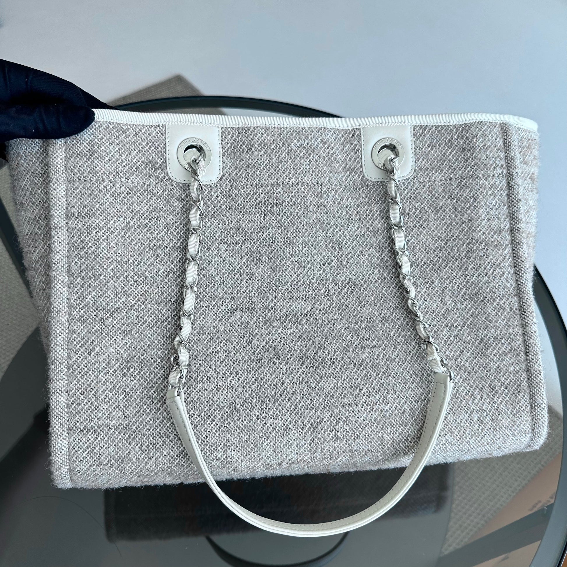 *Microchip* Chanel Deauville Tote Medium Tweed Grey White SHW Microchip