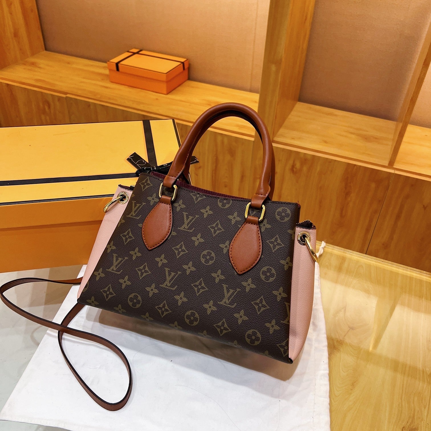 Louis vuitton handbag