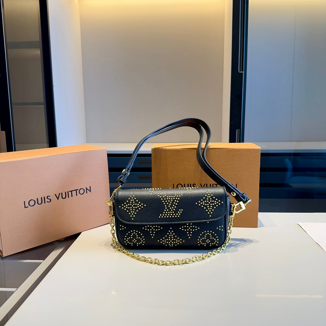 Louis vuitton handbags