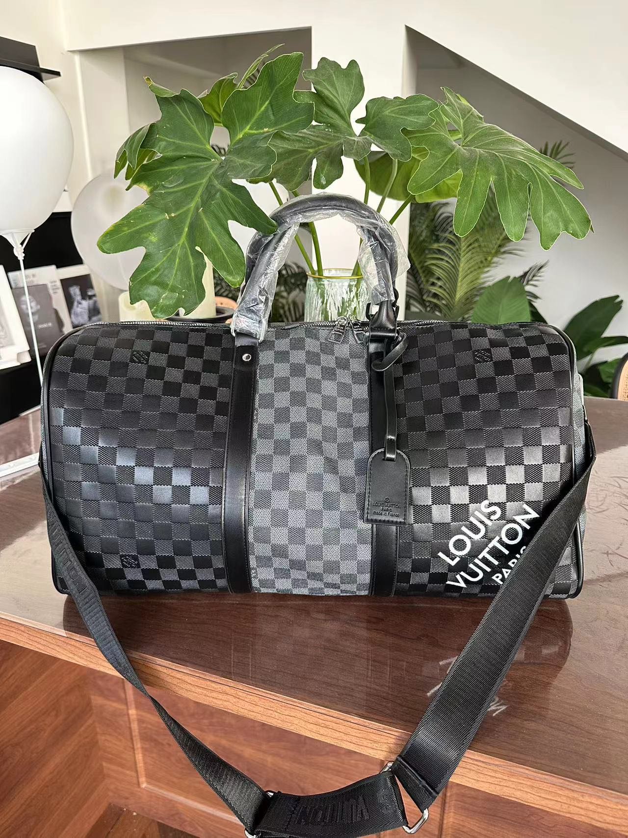 Louis Vuitton handbags ( weekender .travel  duffle bag)