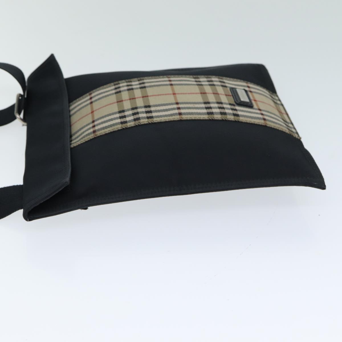 Burberry Luxury Nova Check Shoulder Bag Auth Mr272 Nylon Black Beige