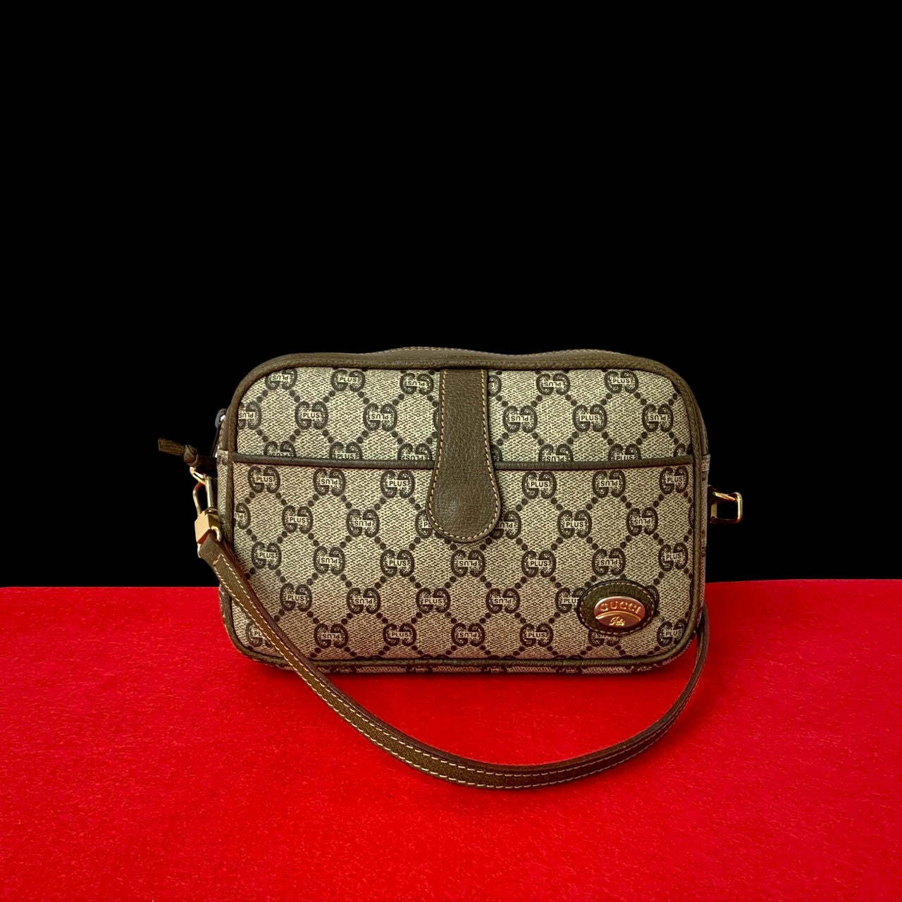 Gucci Shoulder Bag Leather Logo