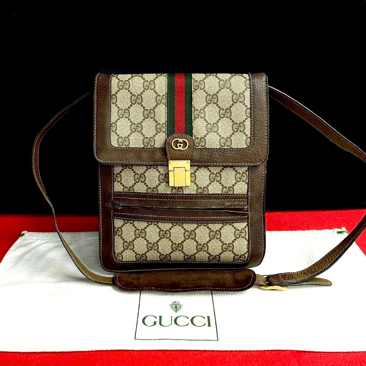Gucci Old Pvc Shoulder Bag Leather Logo Bag 4