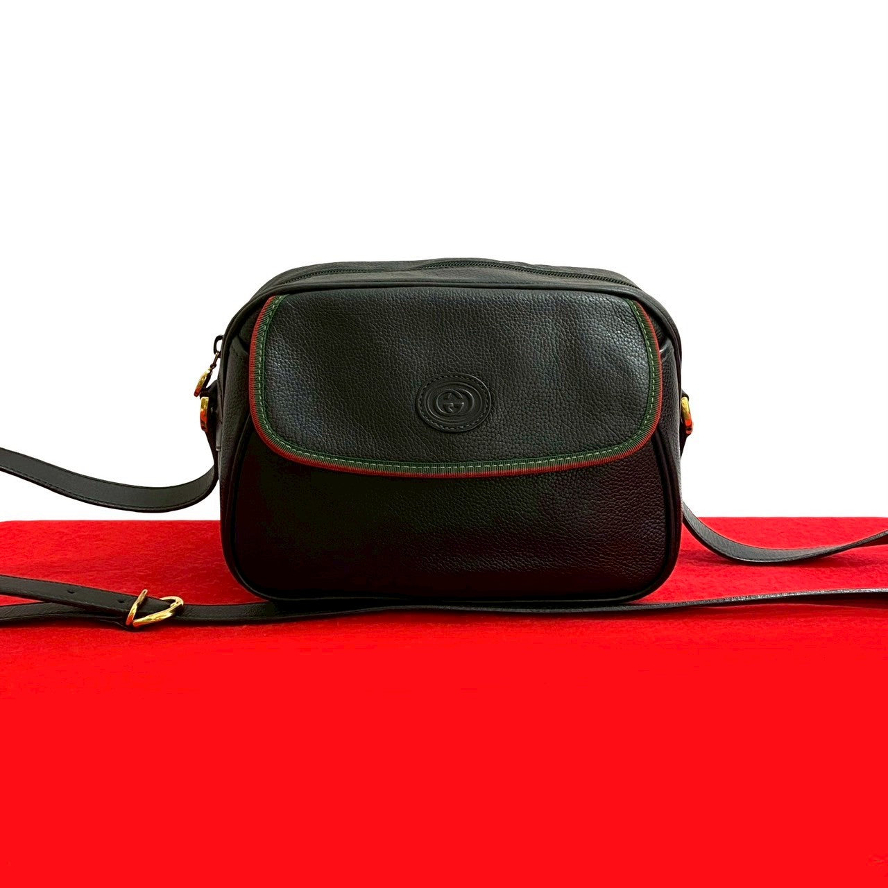 Gucci Shoulder Bag Leather Bag 29