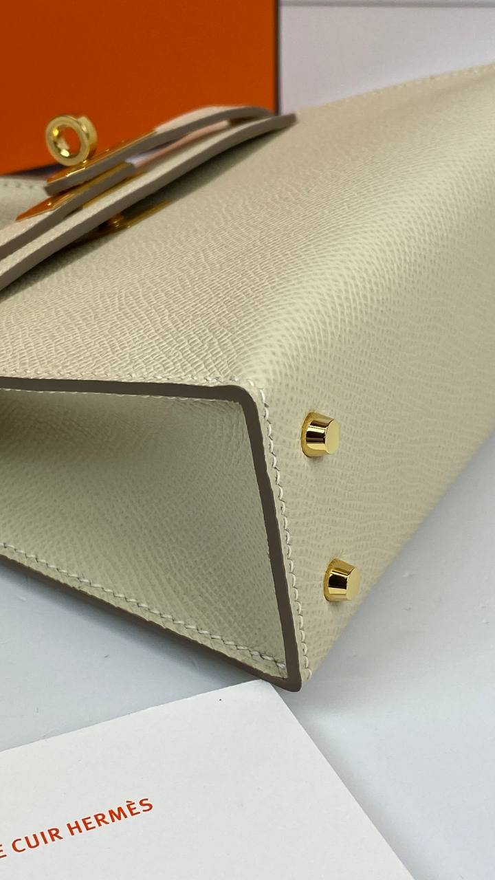 Hermes Luxury Kelly Sellier Bag Epsom Hardware Beige Gold Travel Bag