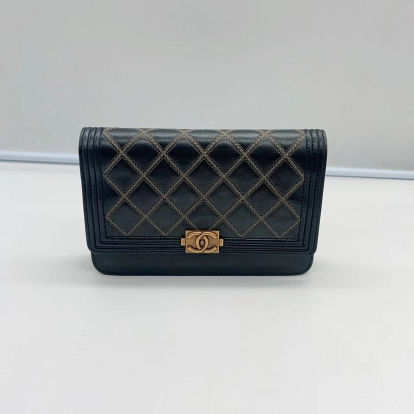 Chanel Wallet On Chain Black Quilted Leather Crossbody Bag Medium