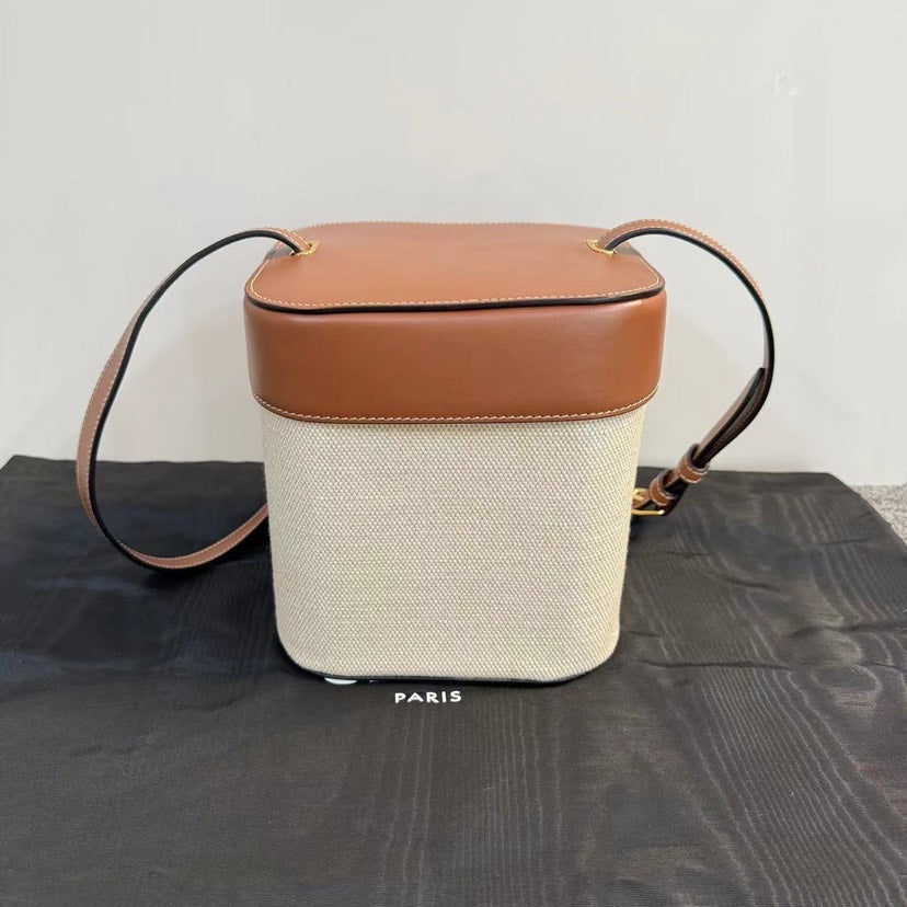 Luxury Triomphe Small Bucket Bag Leather Canvas
