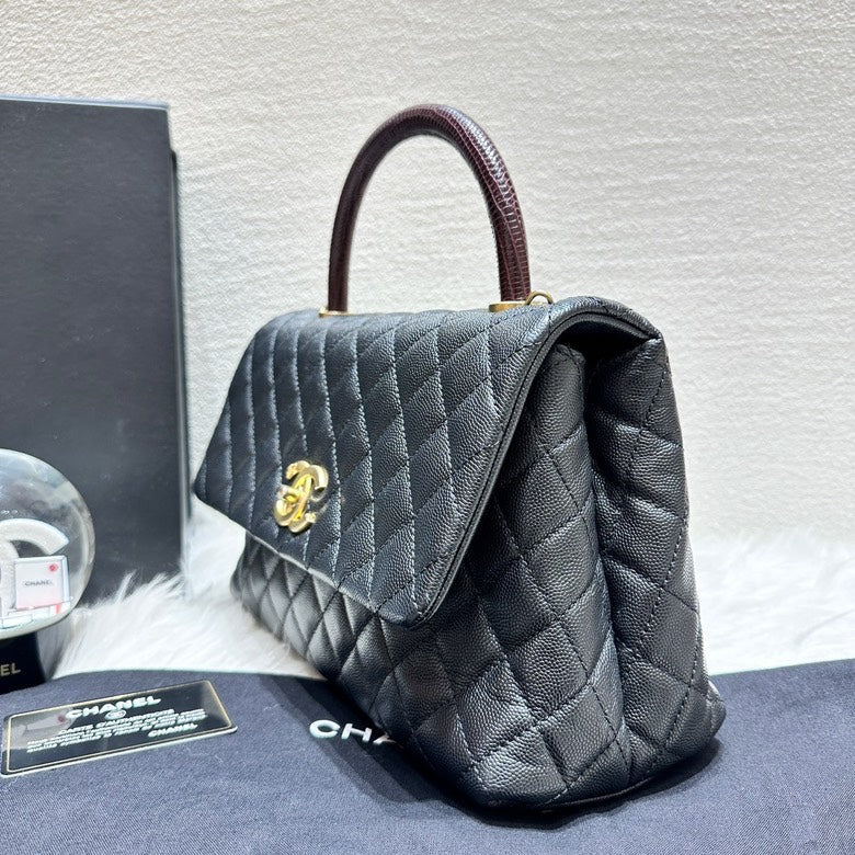 Chanel Preloved Cocohandle Lizardskin M10049 Black Top Handle Bag