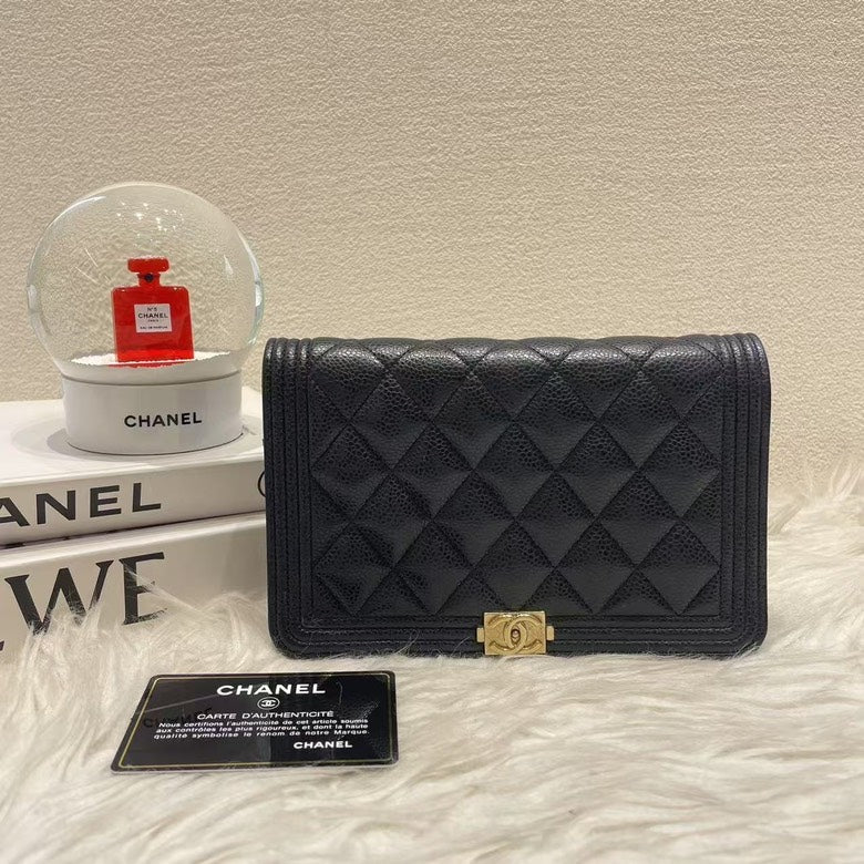 Chanel Caviar Le Boy WOC in Black Leather - Preloved