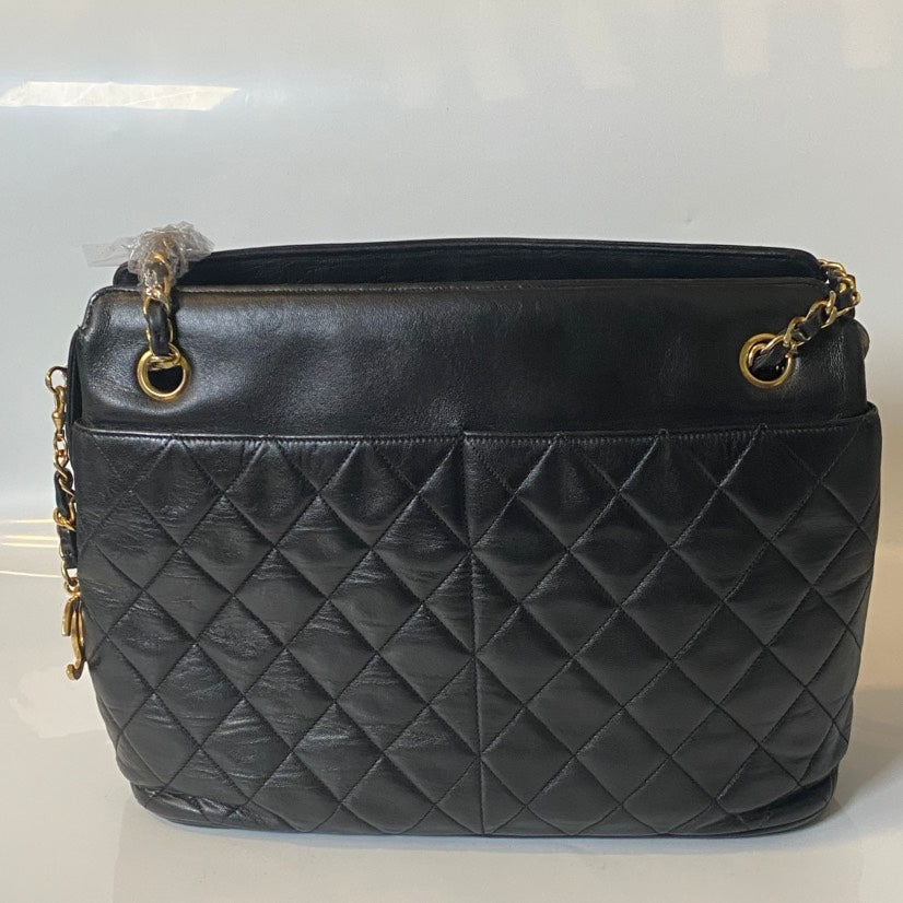 Chanel   Quilted Black Shoulder Bag
