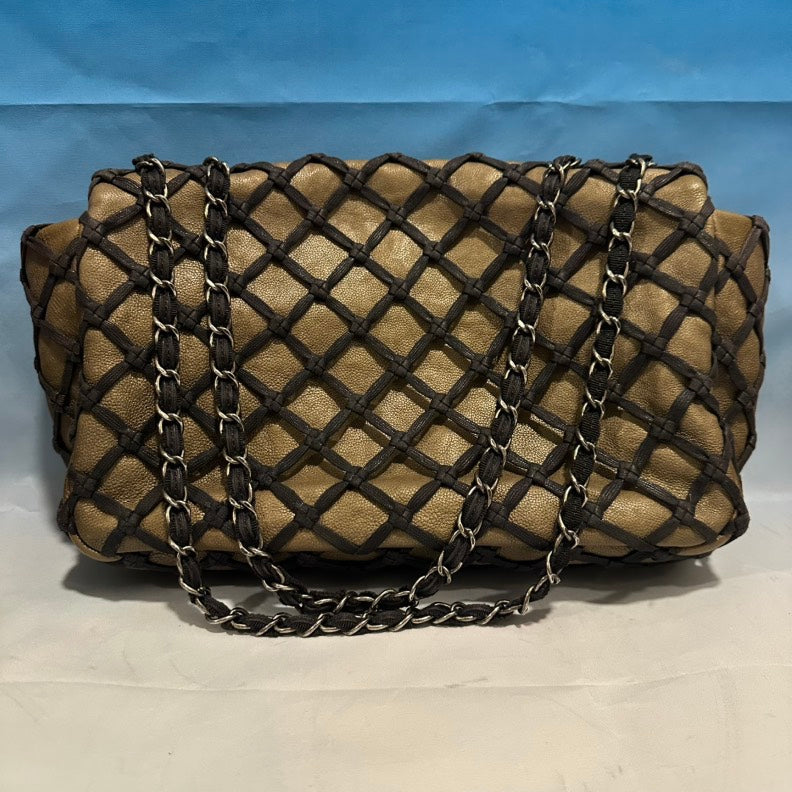 Chanel   Quilted Gold Leather Shoulder Bag