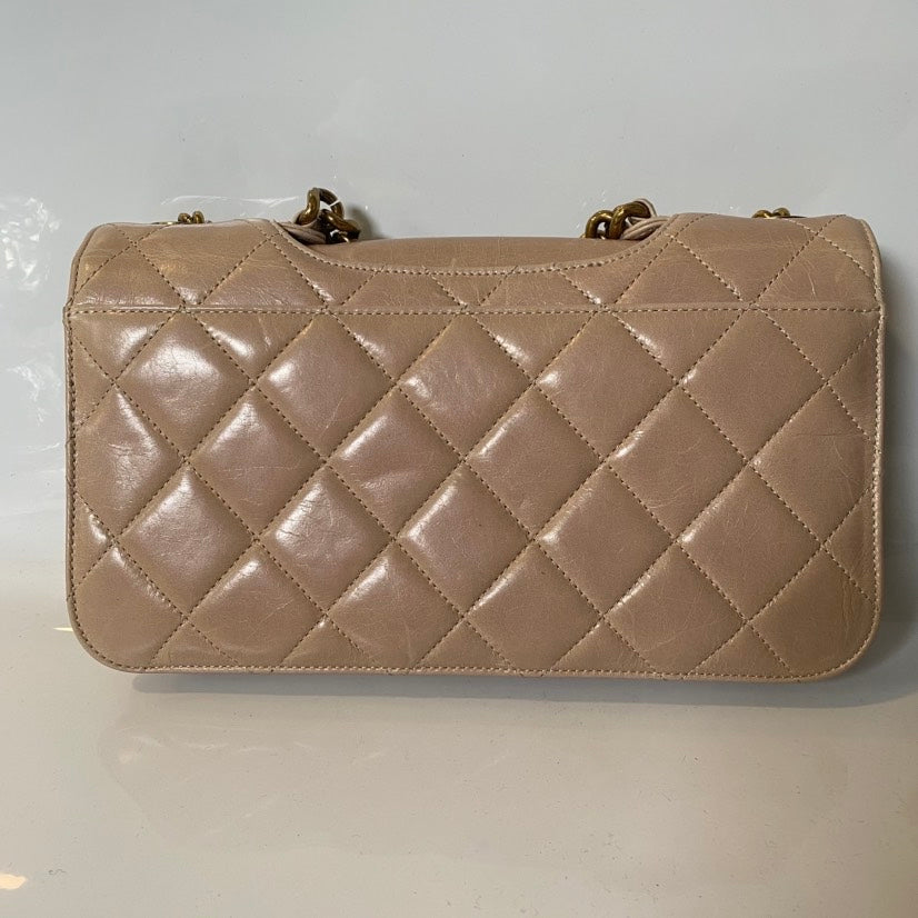 Chanel Preloved Beige Quilted Oil Wax Bag - Classic Flap Shoulder Bag