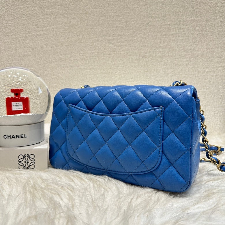 preloved Chanel cf blue big mini lambskin gold