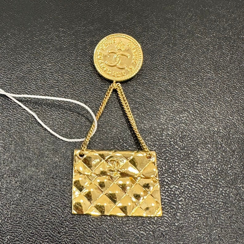 Chanel   Gold Flap Bag Brooch - Small Size