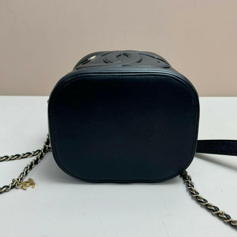 Chanel Black Lambskin way Vanity Case - Luxury Chain Strap Shoulder Bag