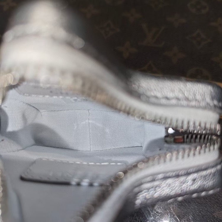 Chanel Star-Shaped Silver Quilted Leather Bag Charm Coin Purse Small