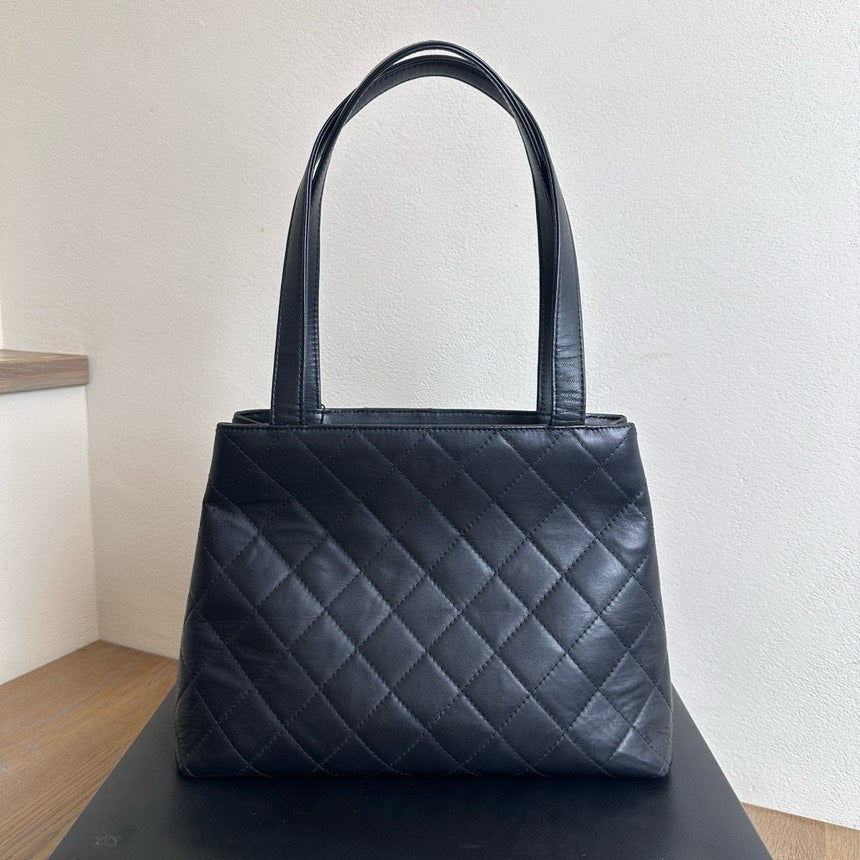 Chanel   Black Leather Kelly Bag