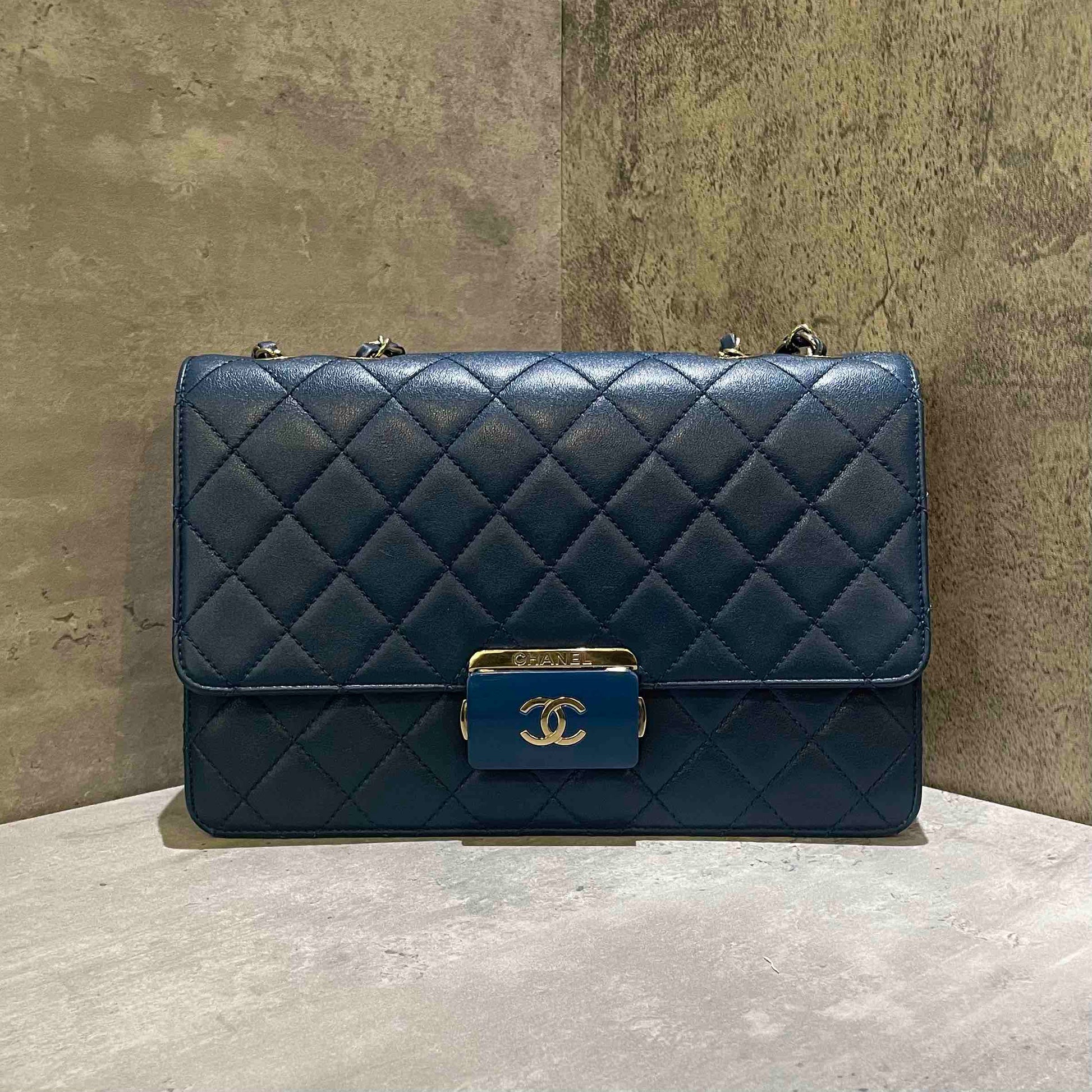 Chanel Boy Blue Quilted Leather Flap Bag Medium