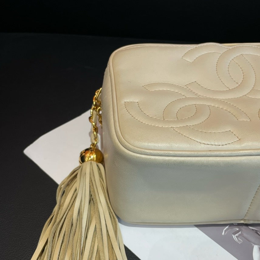 Chanel   White Leather Camera Bag With Tassel Gold Chain Strap