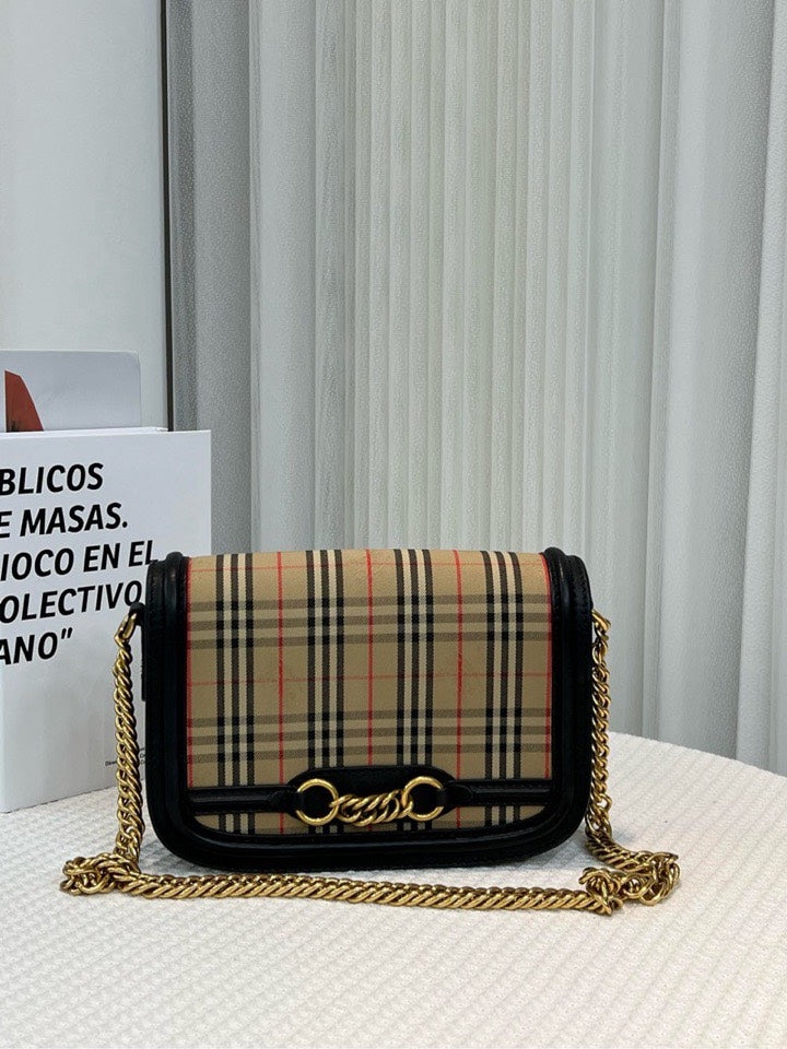 Burberry Luxury Grace Plaid Shoulder Bag Beige