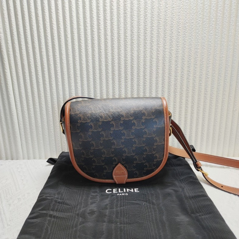 Luxury Classic Crossbody Bag Brown