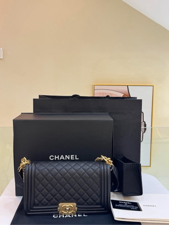 FULL SET  Chanel Le Boy Bag Black Quilted Leather Crossbody