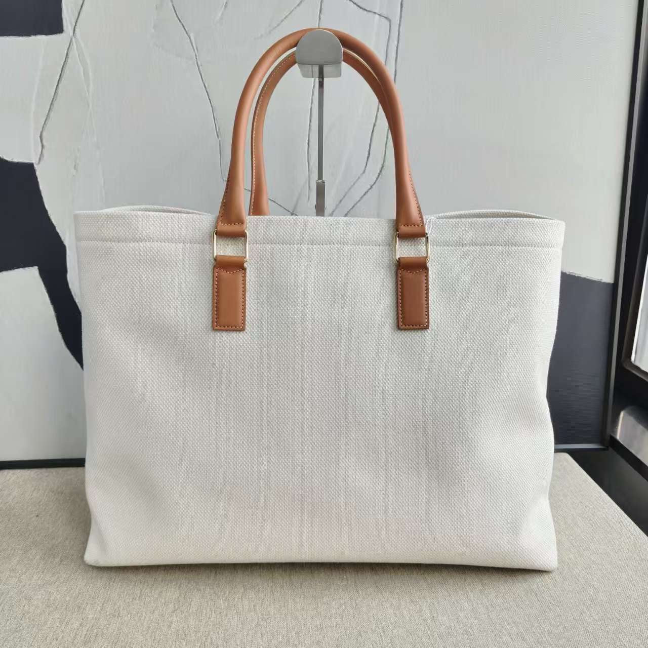 Luxury Cabas Phantom Tote Bag White Large