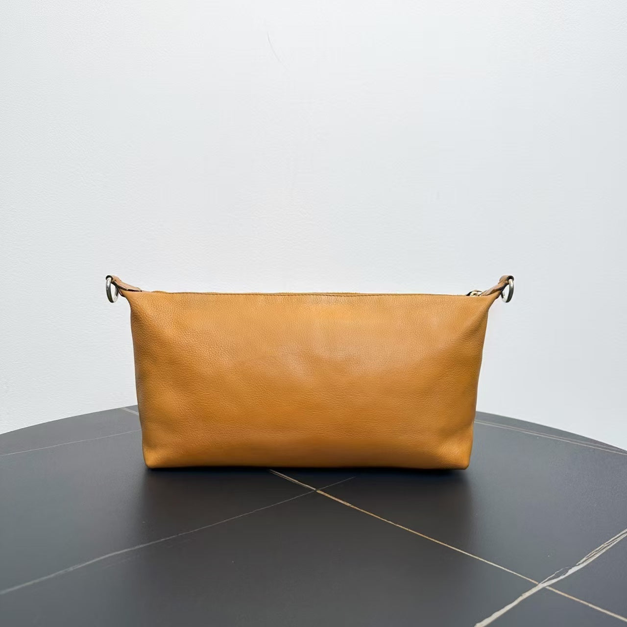 Luxury Shoulder Bag Leather Tan