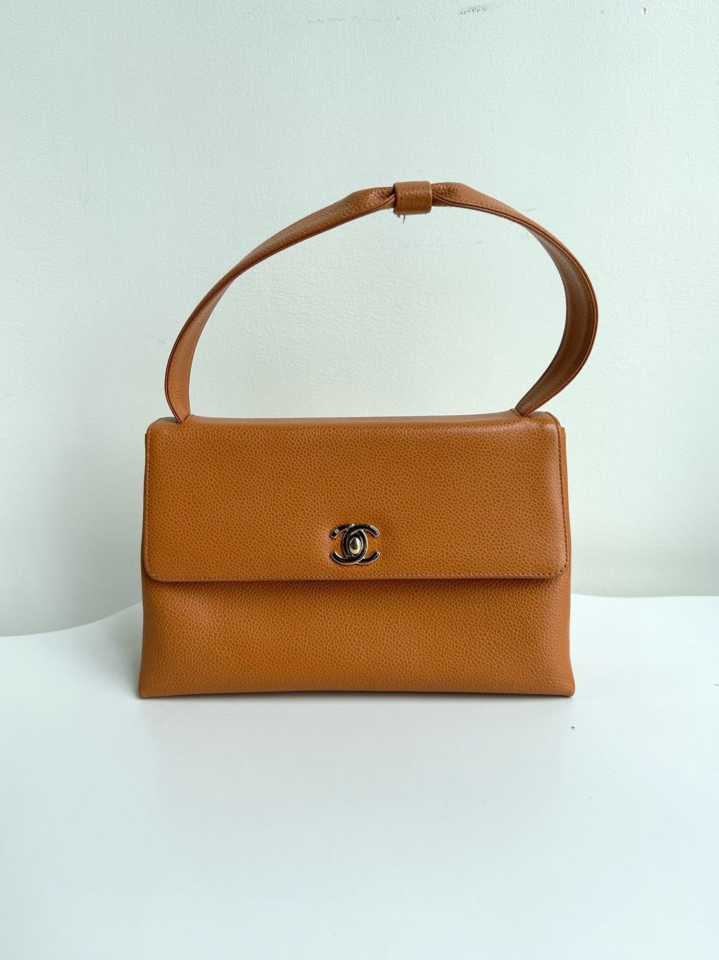 Preloved Chanel   Kelly Tan Leather Top Handle Bag