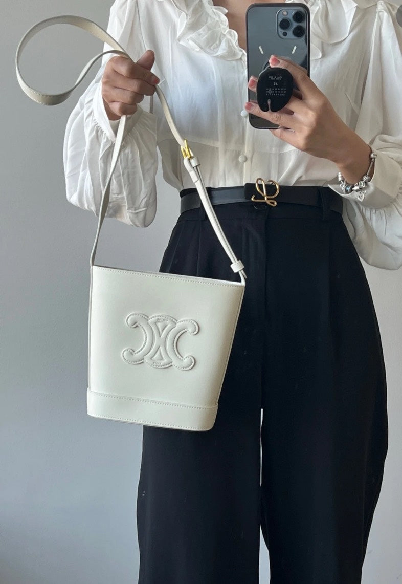 Luxury Triomphe Bucket Bag Leather White