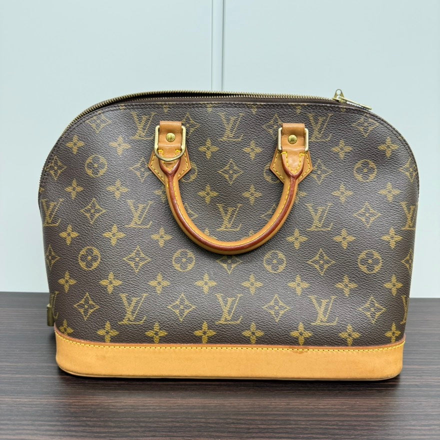 Louis Vuitton Monogram Alma PM Handbag Brown Top Handle Bag LB110017