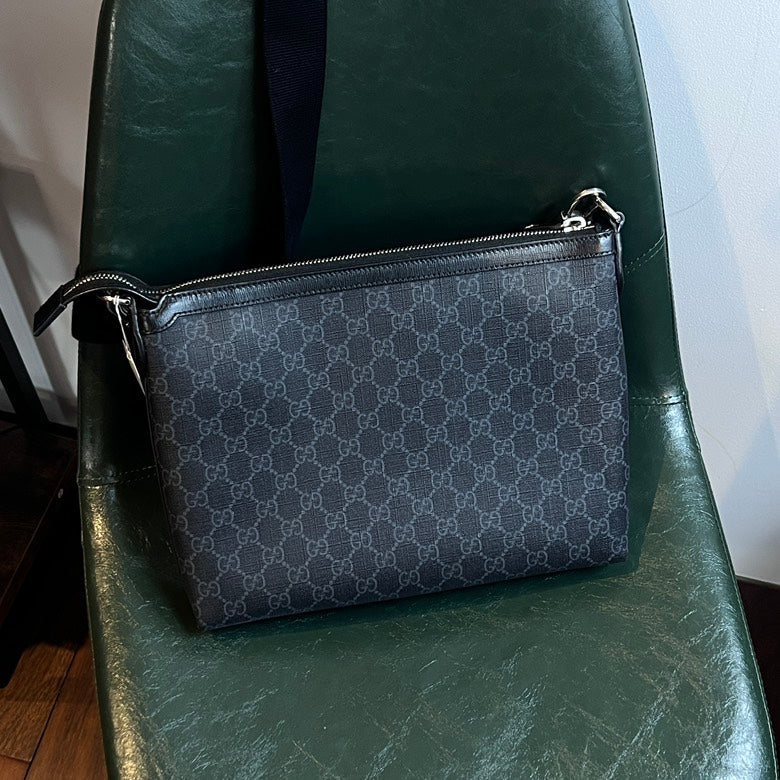 Gucci Leather Crossbody Bag AF655 in Black