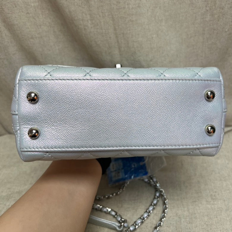 CHANEL Ivory Quilted Leather Top Handle Bag