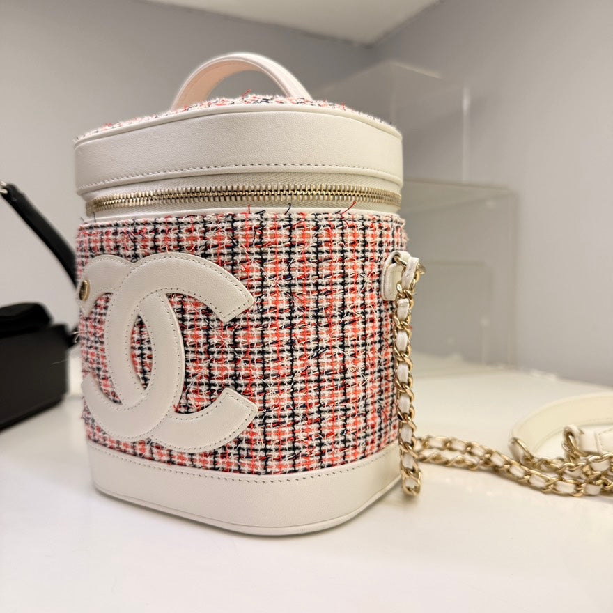Chanel Tweed Vanity Case Bag in Pink Leather Type