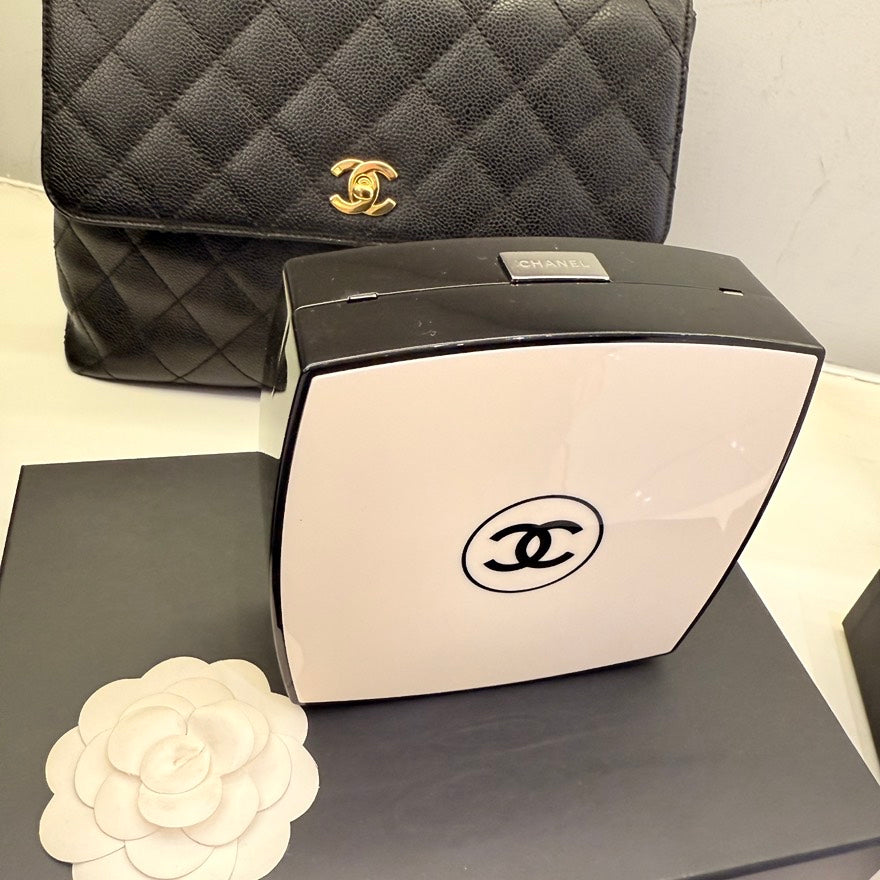 Chanel Limited Box Bag in Grey Leather