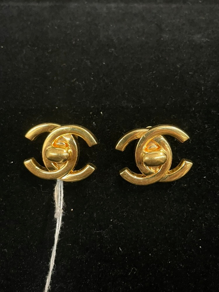 Chanel Clip On Earrings Gold