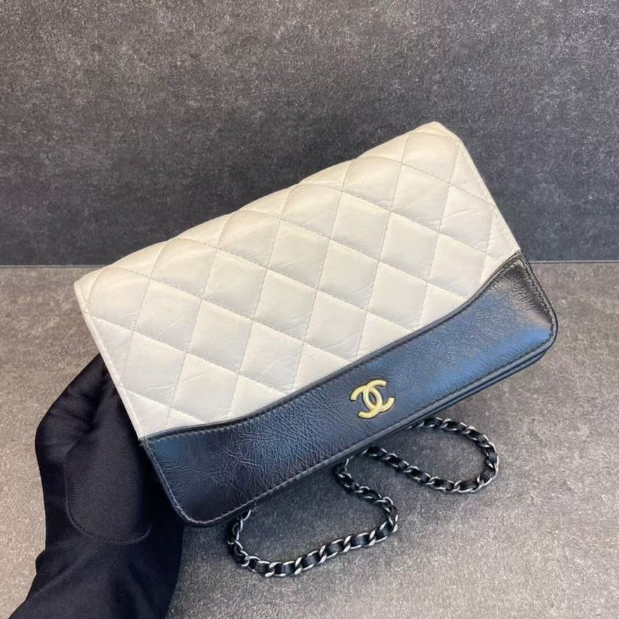 Chanel WOC Bag Black & White Crossbody