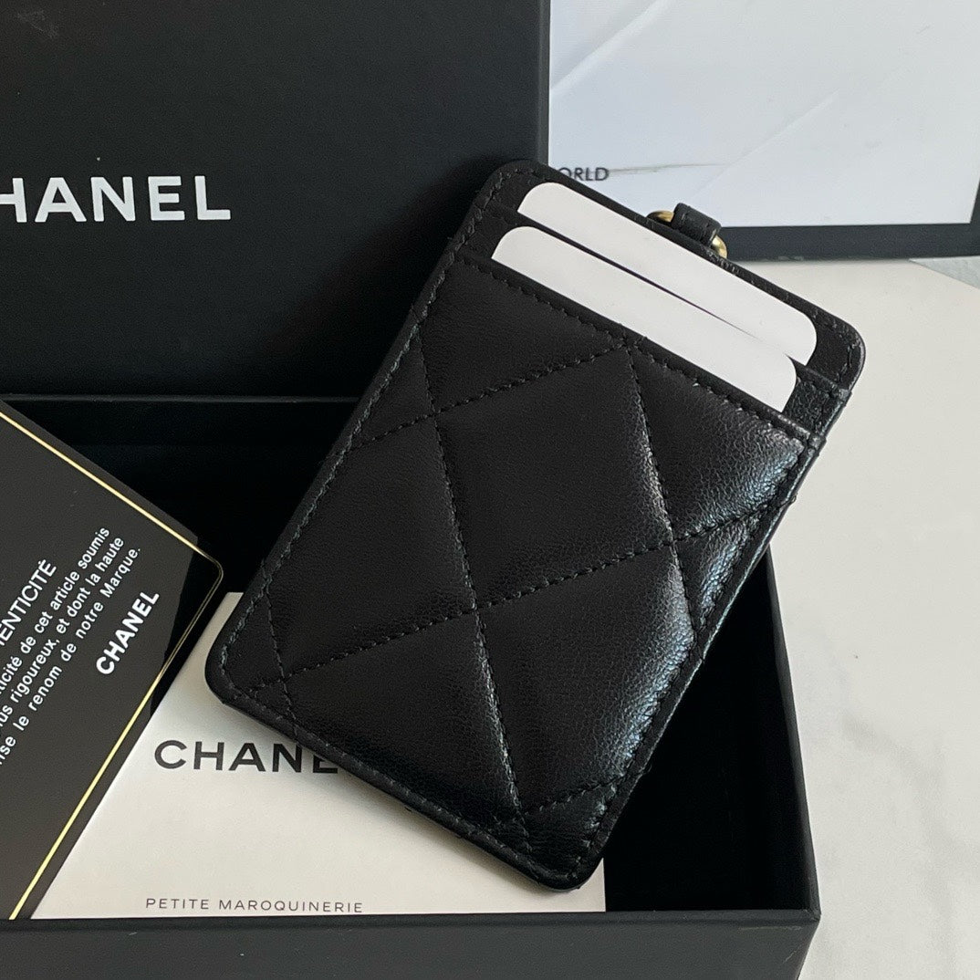 Un?? Chanel  Card Holder () #